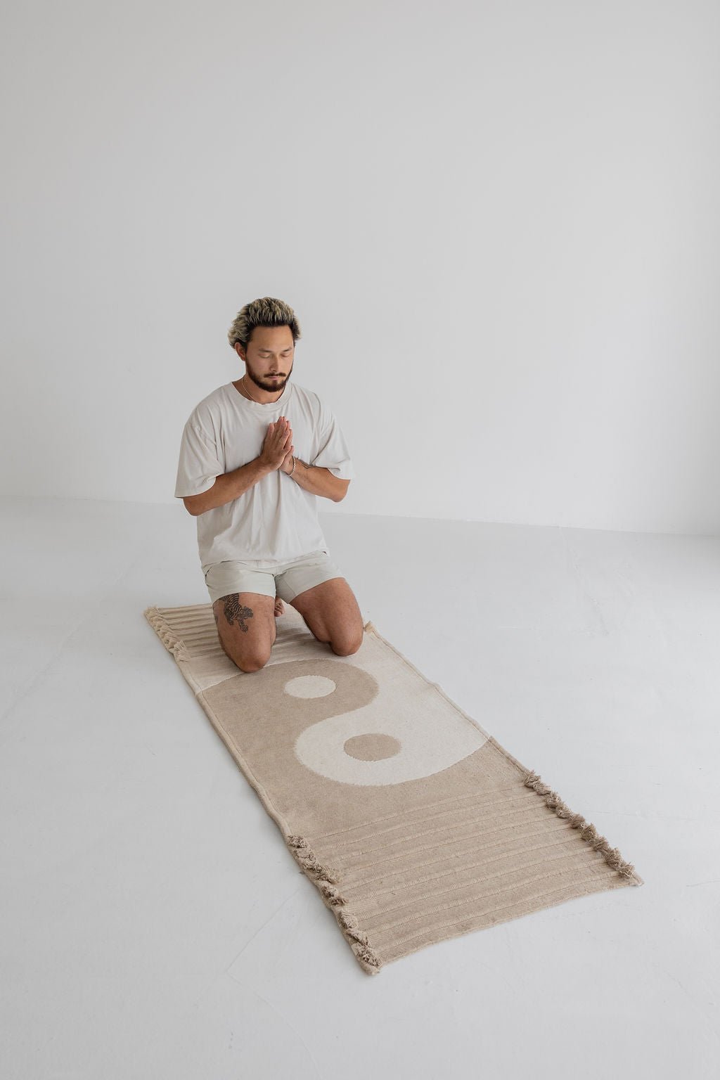 Yin - Yang Clay - Naturally Dyed Herbal Yoga Mat 7mm by okoliving - Reprise Activewear